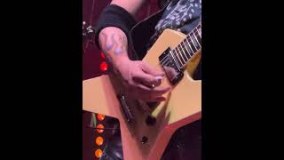 Firewind Live: Gus G plays with a guitar picks that lights up when he plays it!