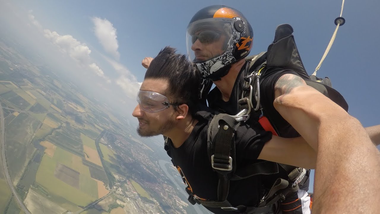 skydiving in Budapest 
