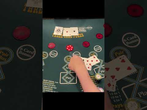 YES THAT ACTUALLY HAPPENED IN 3 CARD POKER!!  #allcasinoaction #casino #poker
