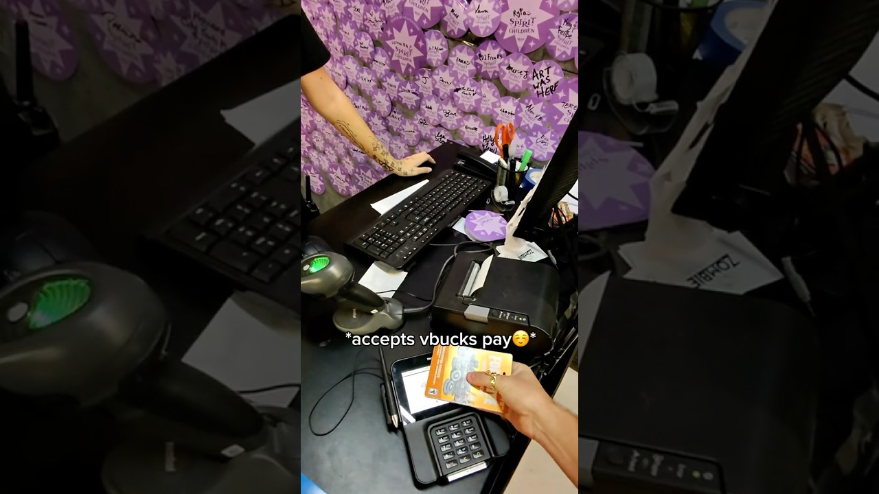 Я расплатился РЕАЛЬНЫМИ V-баксами из Fortnite.