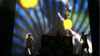 Die Antwoord 09 Never Le Nkemise 2 (Live @ Club Nokia)