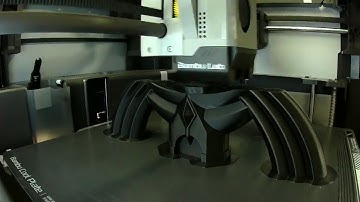 Bambu Labs X1C Timelapse Collapsing Master Sword (Print-in-place) by 3dprintingworld