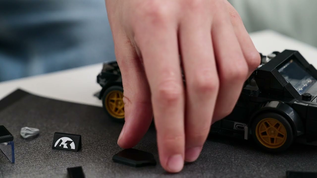 ＯＯＯ　脚部分 New LEGO Speed Champions Ken Block's Ford Mustang Hoonicorn V1