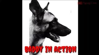 Baddy in action... ngintip mommy nya trus berharap dikasi jajan...