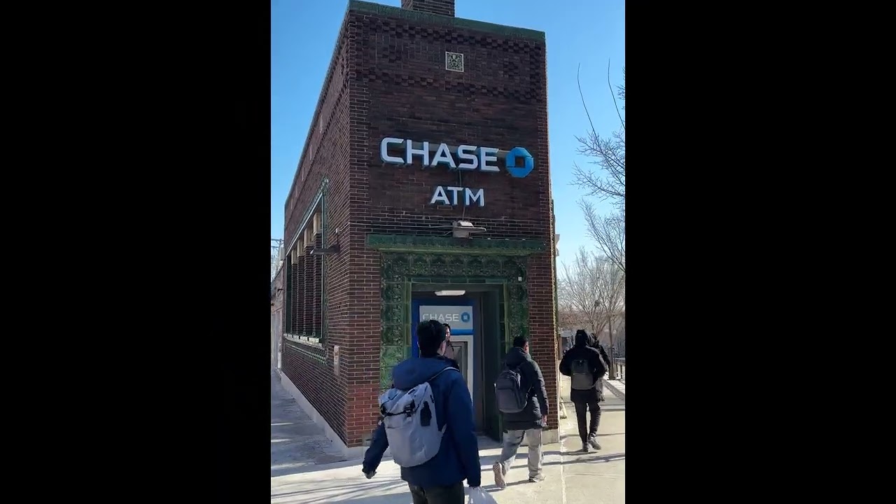 Art Beat: Chase Bank Jewel Box Tiles