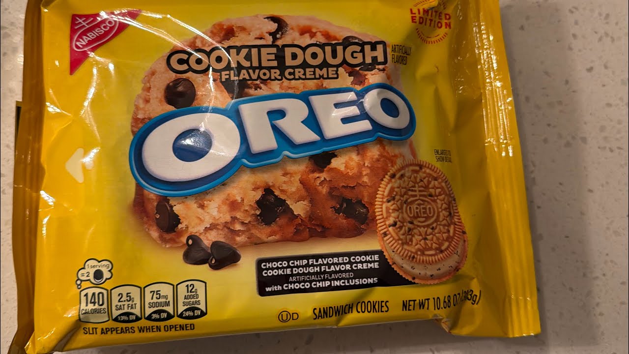 Cookie Dough Flavor Creme Oreo Review 