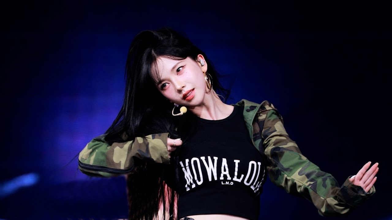 250111 에스파 카리나 - 'Armageddon' 직캠 Aespa Karina FANCAM @SMTOWN LIVE 2025