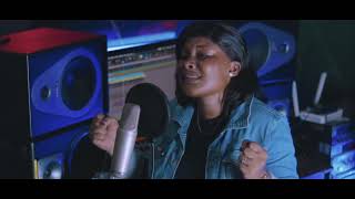 OZALI ELONGA NA NGA - Laura Moundzouani ( cover@mamanmichelineshabanitv3469@MoiseMbiyeOfficiel )