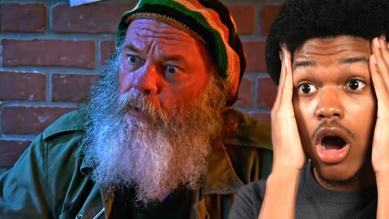 Бездомный спасает умирающего подростка