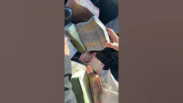 مئه وخمسون الف ريال سعودي عملة سعوديه 