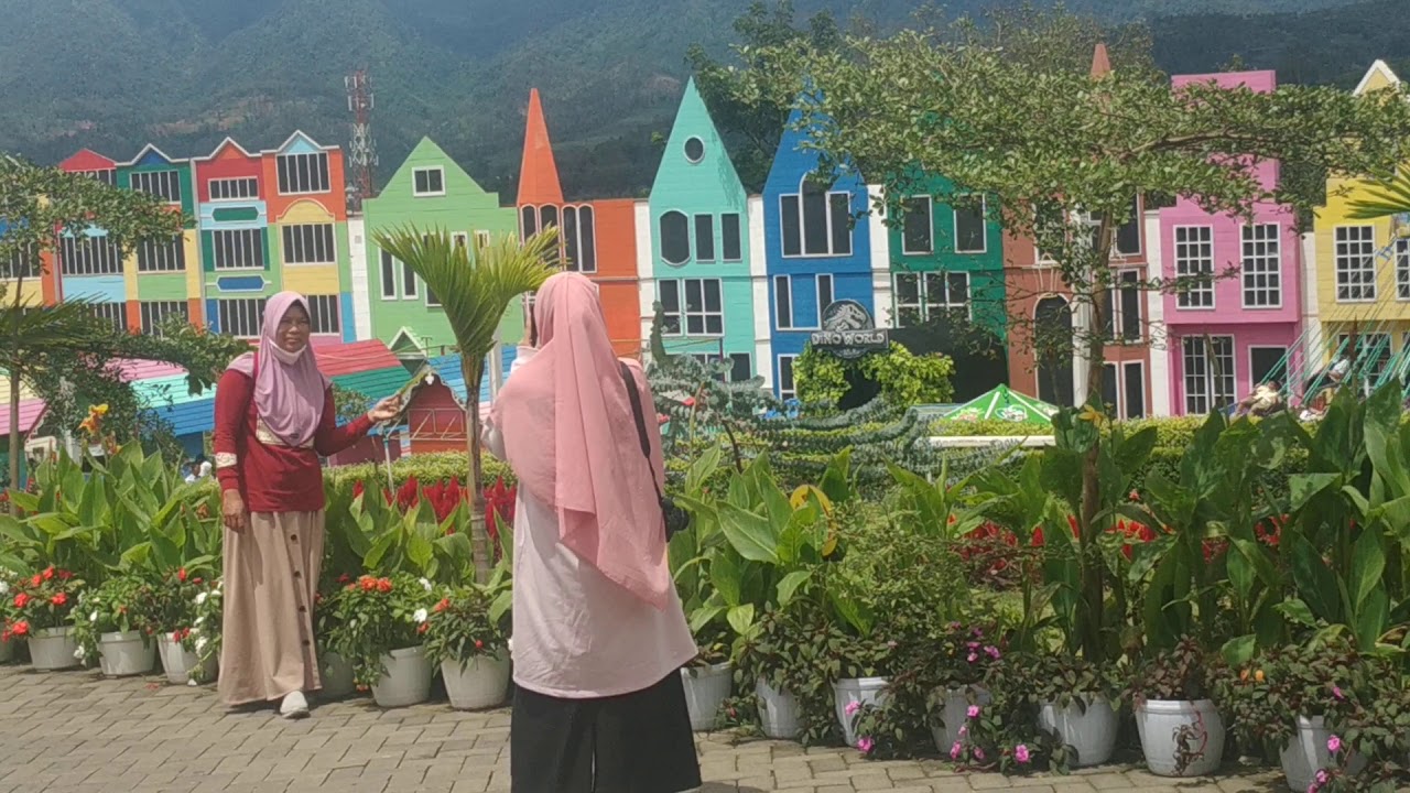 Santera Batu Malang - YouTube