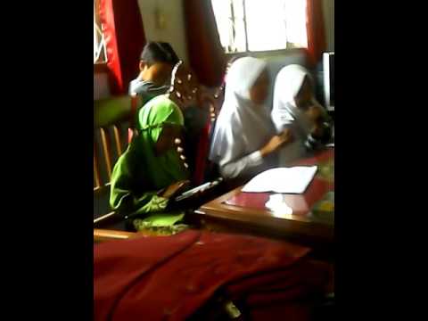 TONGGENG EPISODE MENYANYI