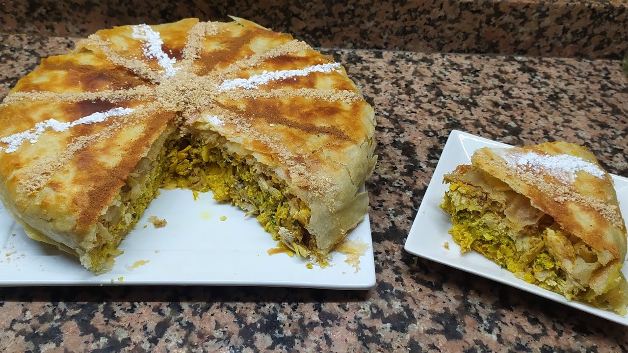 حضري أروع بسطيلة بقايا الدجاج كتجي رائعة لذيذة بزاف سهلة اقتصادية حتى حاجة مضيع معانا حنا المغربيات💪