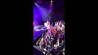 Poppy Smashing A Guitar Live - 2/2/2019 Irving Plaza, NYC - Am I A Girl? Tour