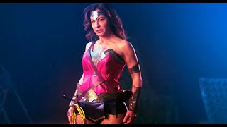 Mamen Mendizabal se convierte en 'Wonder Woman' para la promo de su nuevo programa