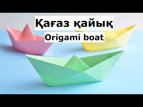 Үш порно суреттер Мен екі балапанның аузында келдім