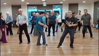 MOLINEUX MAMBO walkthrough by Albert & Nancy Oh.
