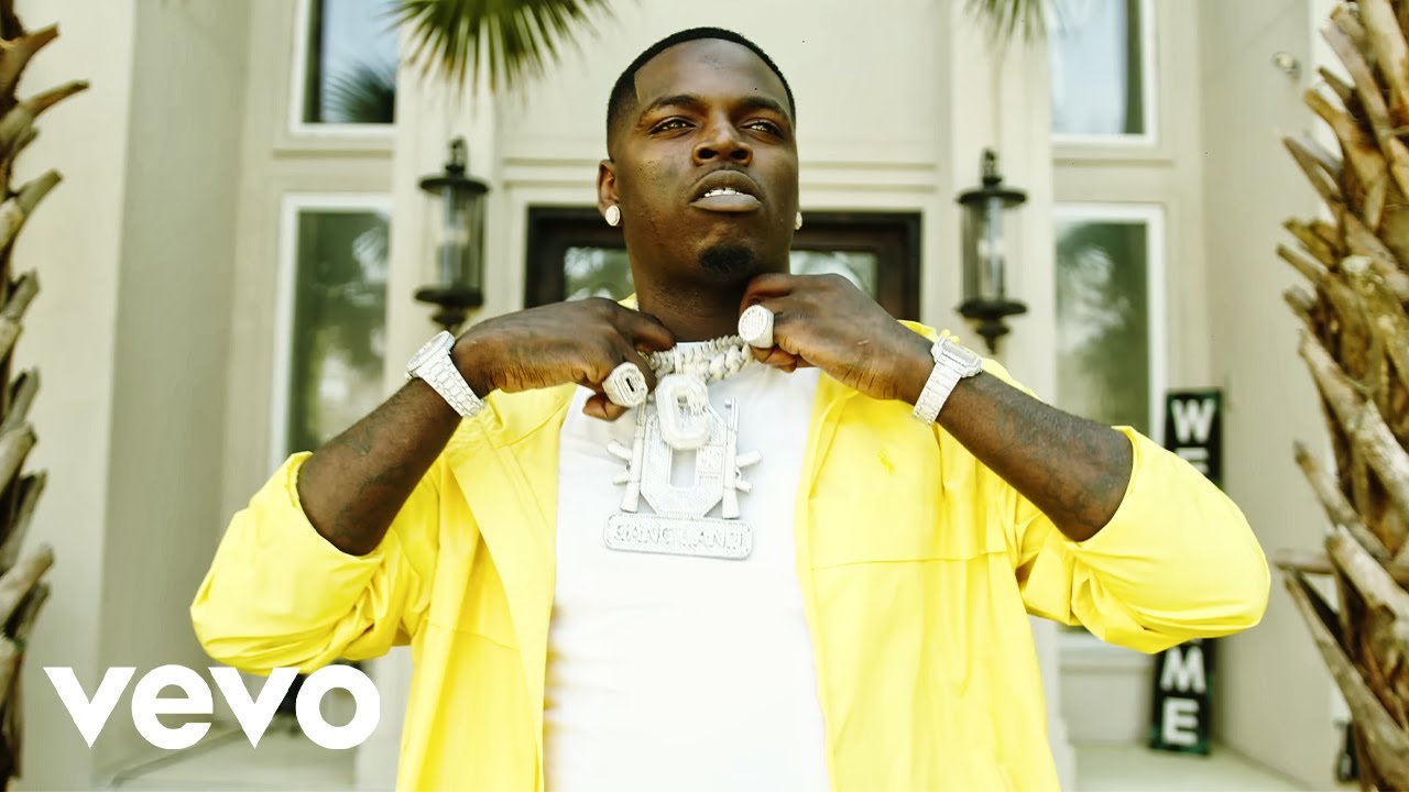 Big Boogie ft. Moneybagg Yo - Bag & Bottles (Music Video)