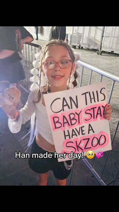 Han gave this girl his baby quokka 🥹💞 #straykids