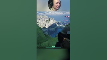 Making a new friend in The Cycle Frontier