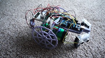 Tail dragging 3D printed robot with Arduino and five ultrasonic sensors