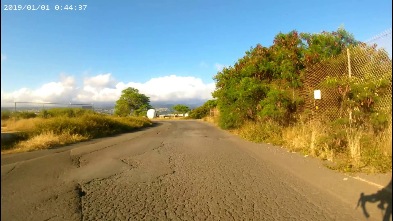 Vuelta Por Pearl City Peninsula