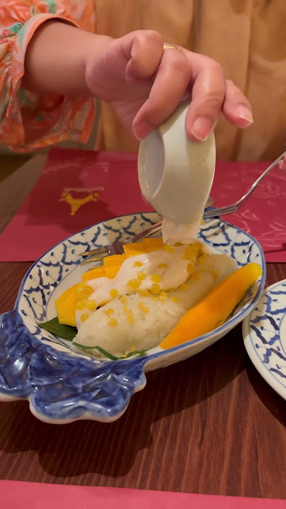 Nyobain yg di jitladanya 🫣 reall nagih bangettt mango sticky ricenyaa huaaa🥹 #mangostickyrice