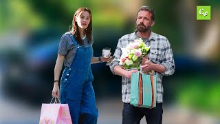 Jennifer Garner gets a meaningful surprise from her ex husband Ben Affleck when he visits her house