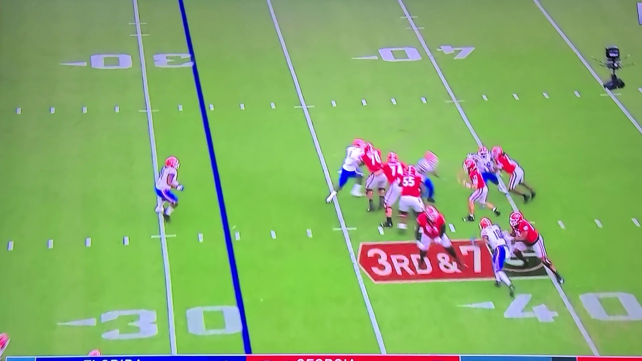 MARCUSROSEMY-JACKSAINT with Georgia football gets leg broke on touchdown play against Florida.