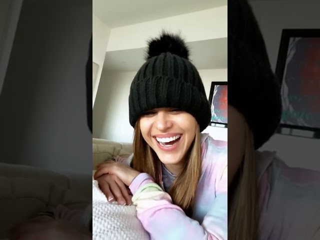 Yanet Garcia live stream December 29, 2019