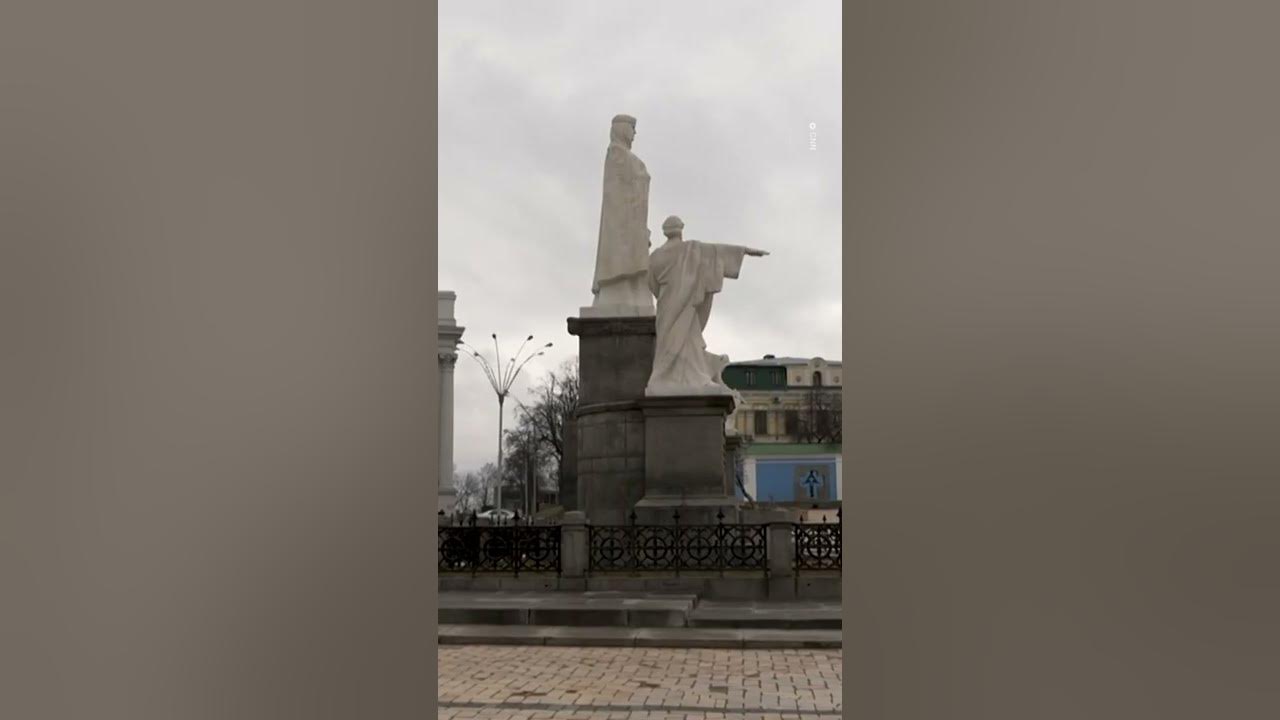 Air Raid Sirens Ring Out in Ukraine #Shorts