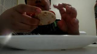 my First day doing ASMR eating chiken beff and pizza screenshot 5