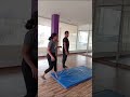 Nuestras alumnas aprendiendo poco a poco lo básico de las acrobacias y tener flexibilidad!
