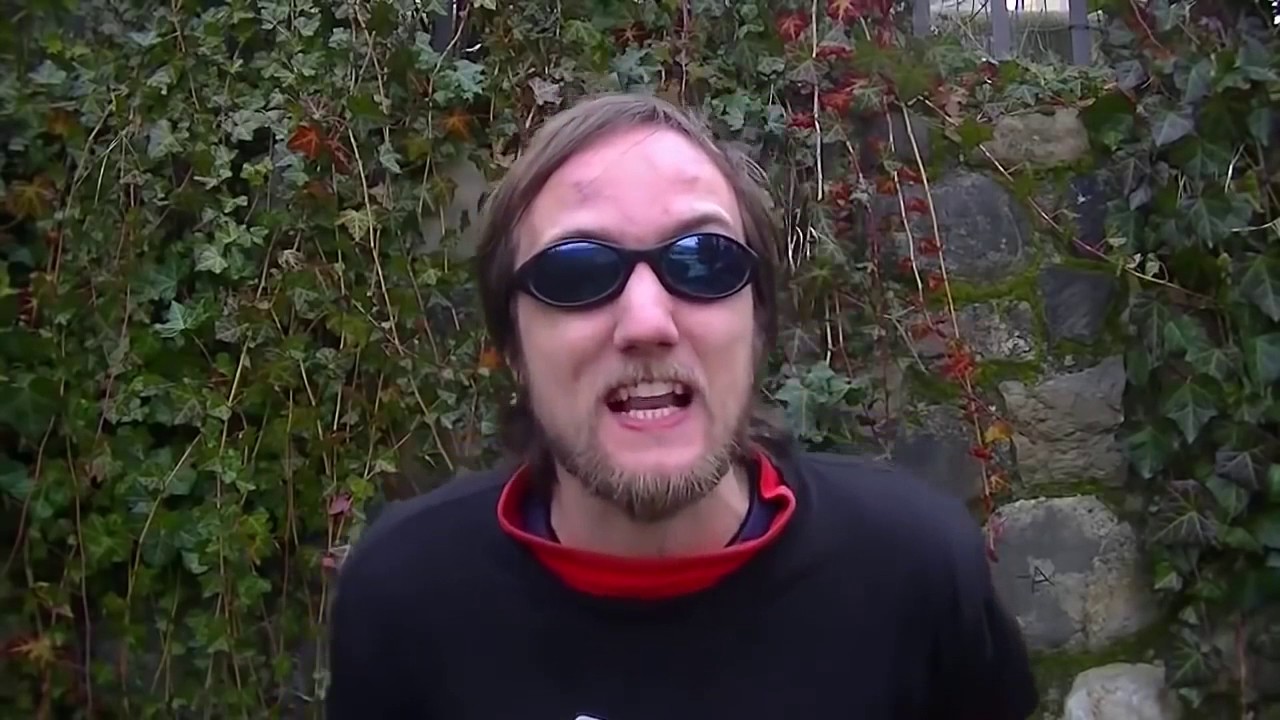 EH VOLEVI! GUARDA CHE FACCIA!-ZEB 89 VIDEO ORIGINALE