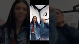 charli Damelio And Dixie Damelio Tiktok