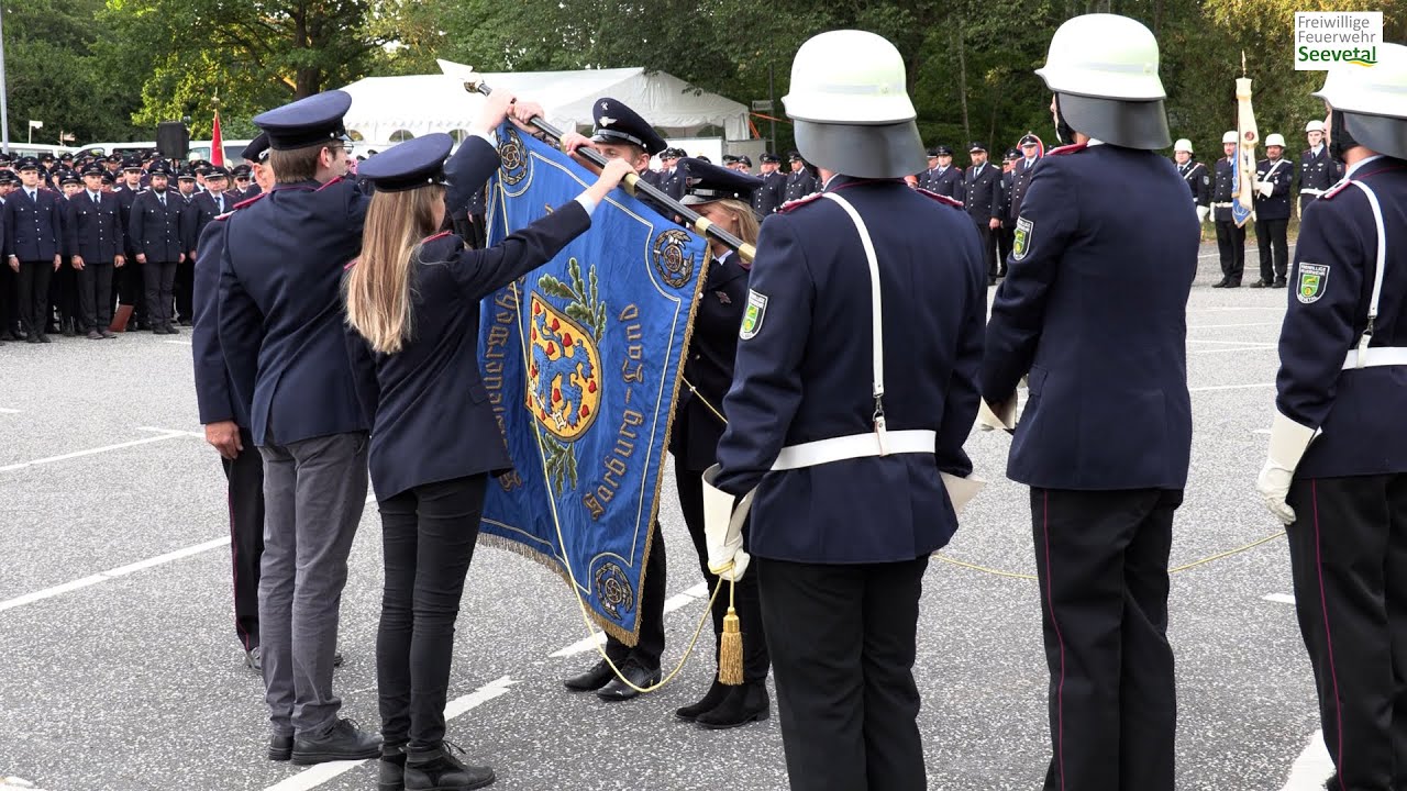 Verpflichtung Kreisfeuerwehrtag Hittfeld
