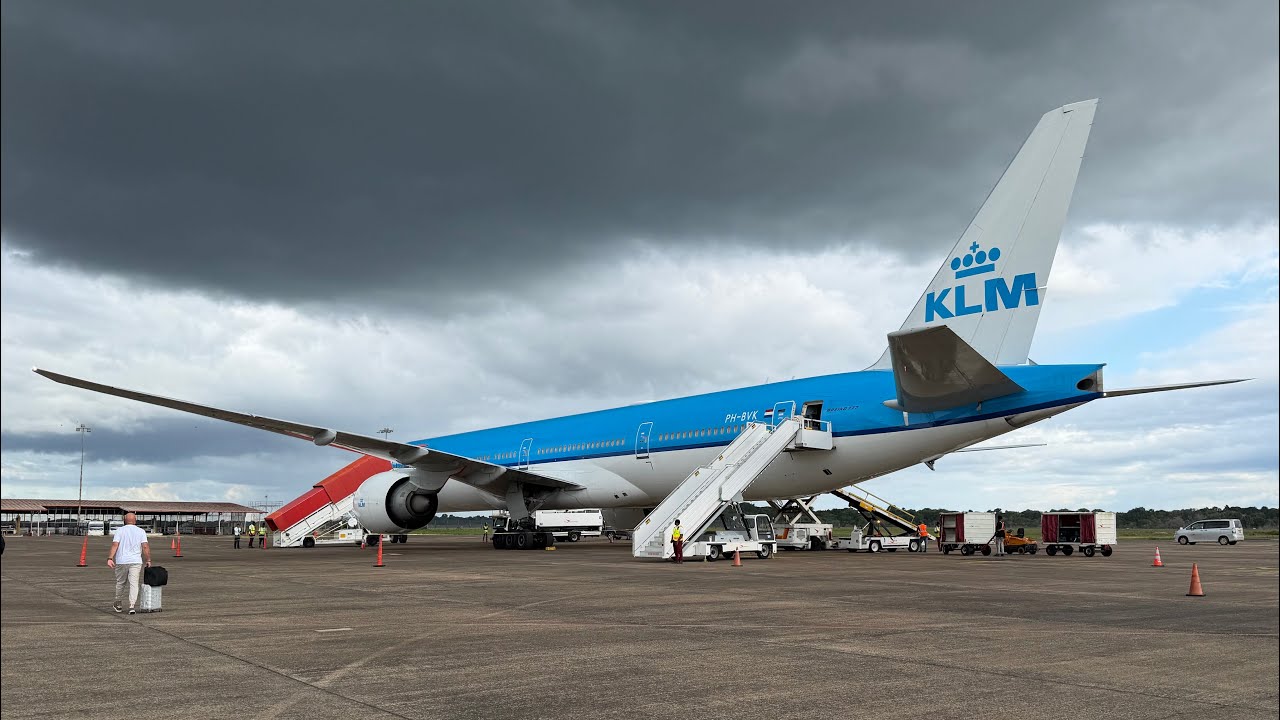 KLM World Business Class Experience: Paramaribo → Amsterdam