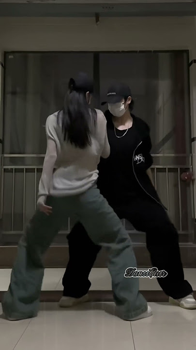 『Mummm & 骆骆LUO』Dance Cover《Wannabe - why mona》| Hot Dance Douyin @Danceener  #shorts