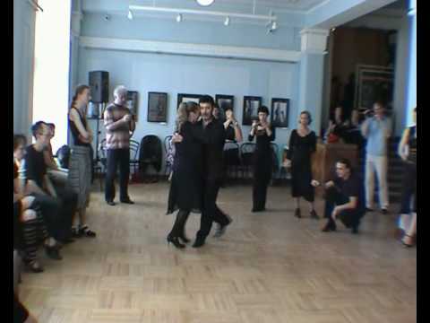 Resume. Carlos and Maria Rivarola at WNT2009