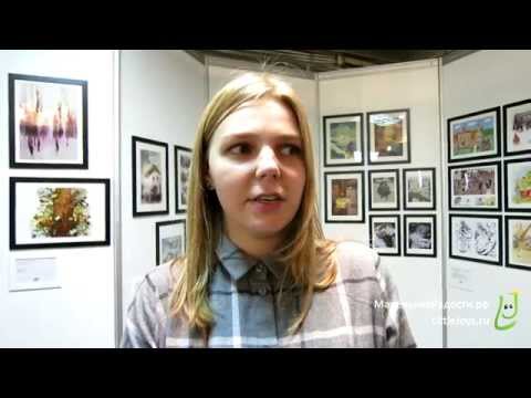 Равшина Куркова рассказала о маленьких бьюти-уловках, которые помогут в 37 выглядеть на 20