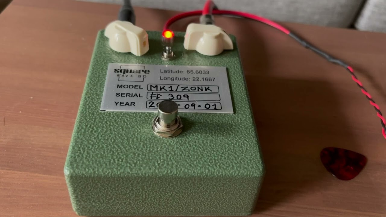 Square wave BD - Mk1/Zonk (tone bender mk1) - YouTube