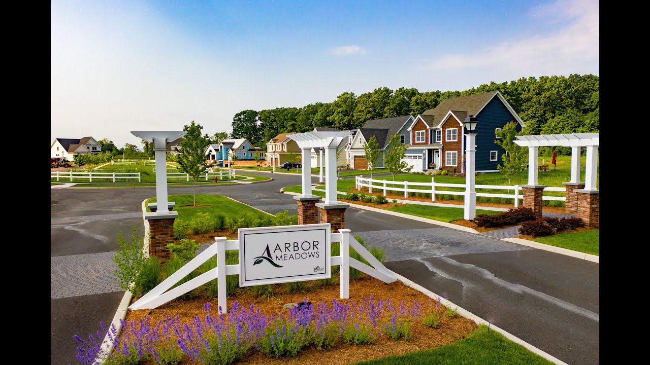 A Bird's Eye View of Arbor Meadows in Cromwell