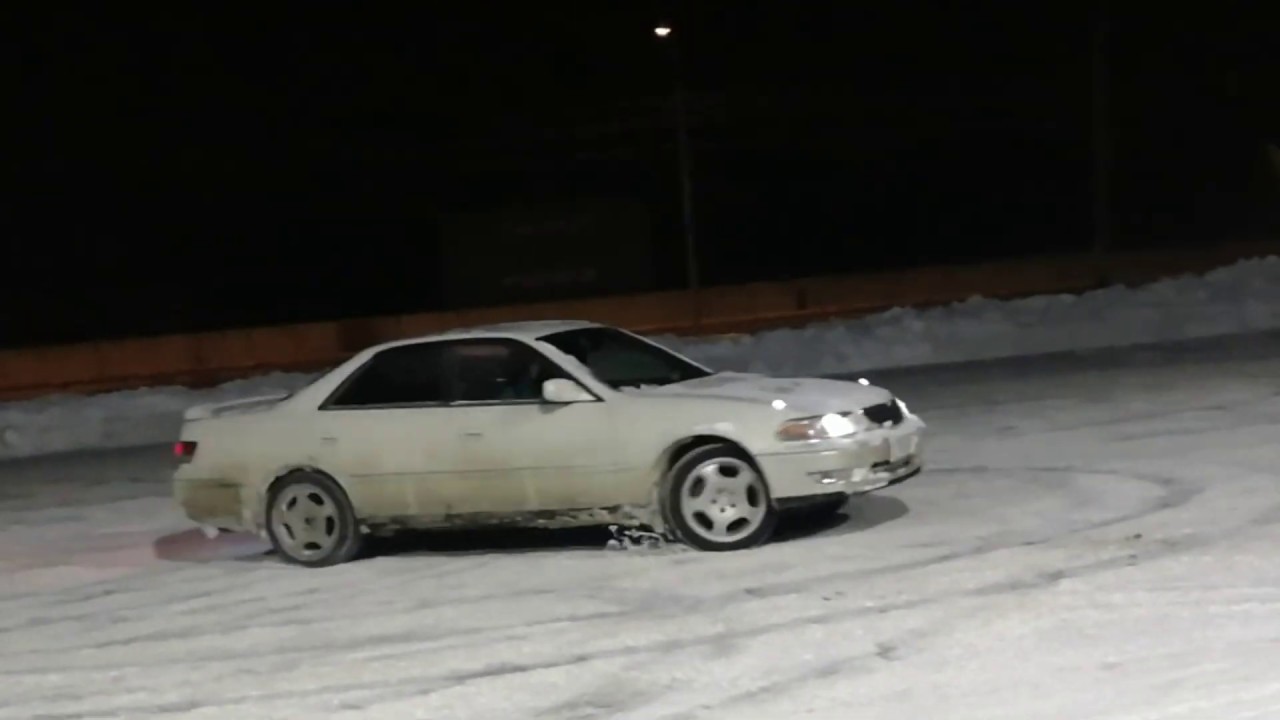 Управляемый занос схема. Траектория поворота колёс автомобиля. Дрифт на переднем приводе. Управляемый занос схема. Основы дрифта на заднем приводе.