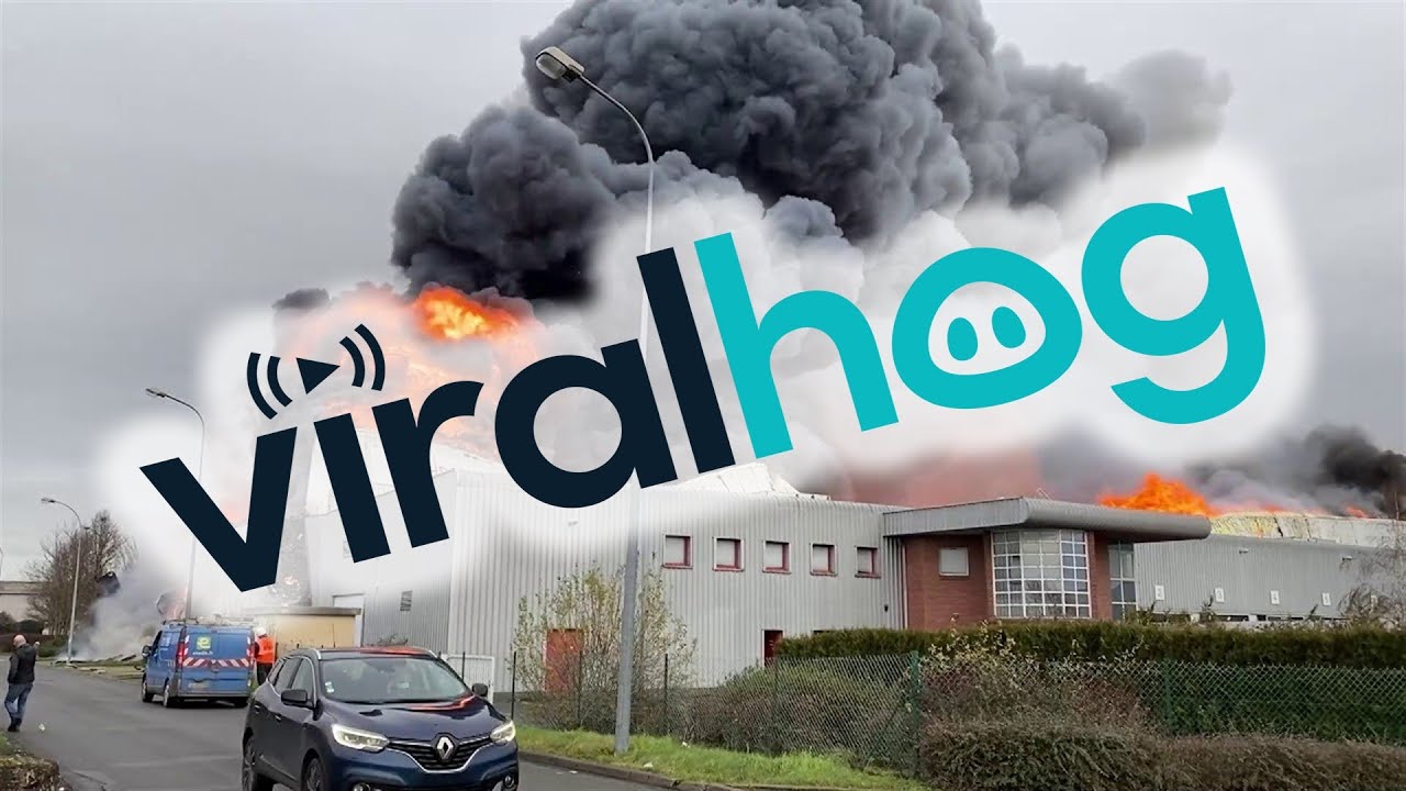 Logistic Center Destroyed in Large Fire || ViralHog