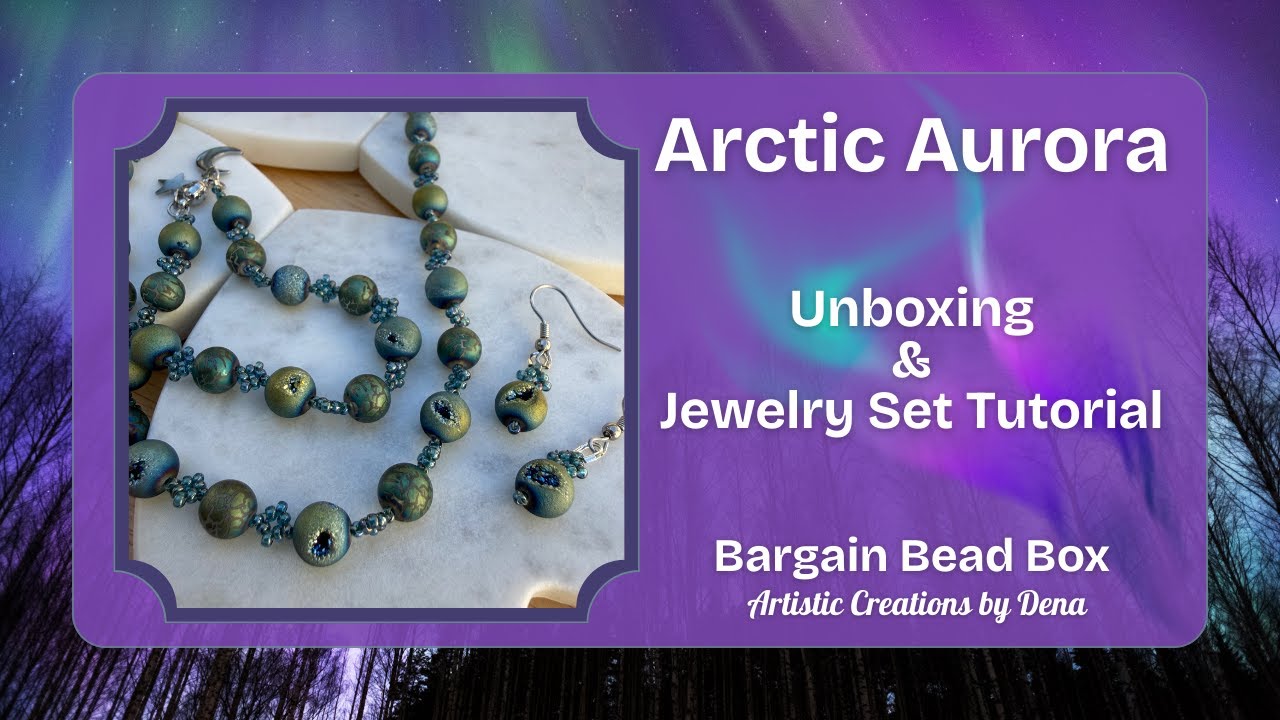 Распаковка коробки с бусинами 