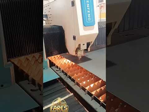 تصميم وتقطيع لافتة لمستشفى بلمسة عصرية        