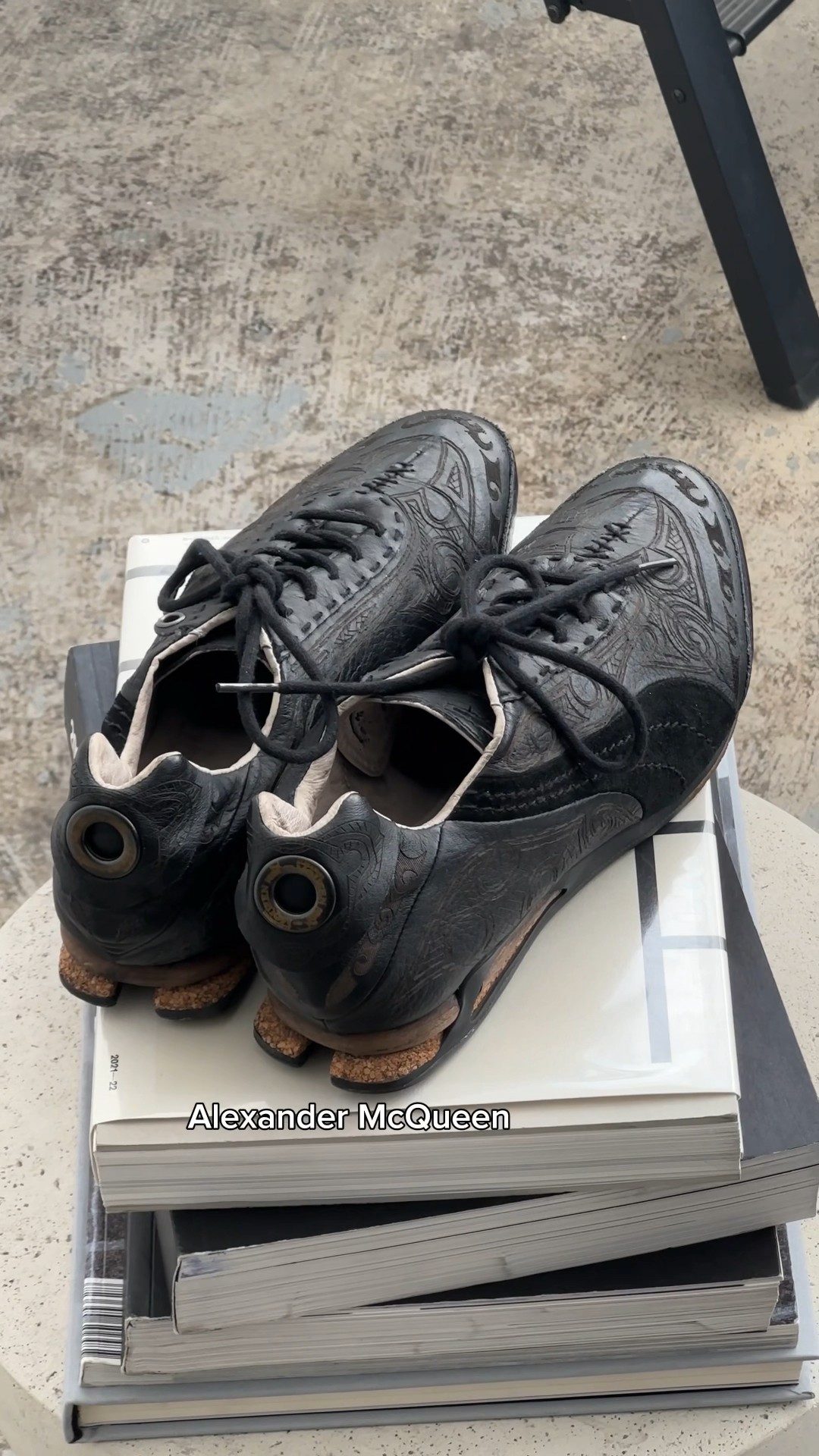Ultra rare Alexander McQueen x Puma sneakers 🐺 #vintage #pickups