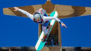 Skysurfer performs 160 rotations in less than 60 seconds of freefall !