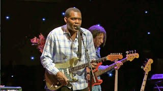 Won&#39;t be coming home - Robert Cray - live 2014