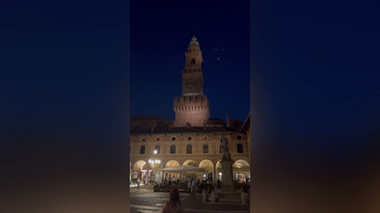 Torre do relógio Vigevano Italia #shorts - YouTube